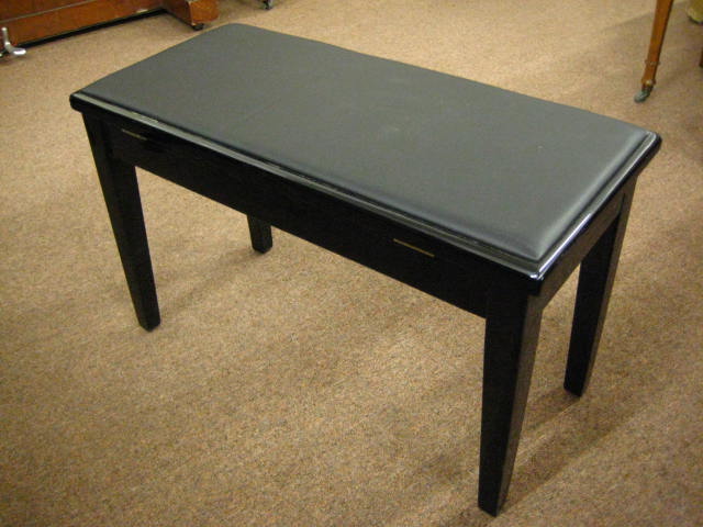 bench0025.JPG bench0025.JPG