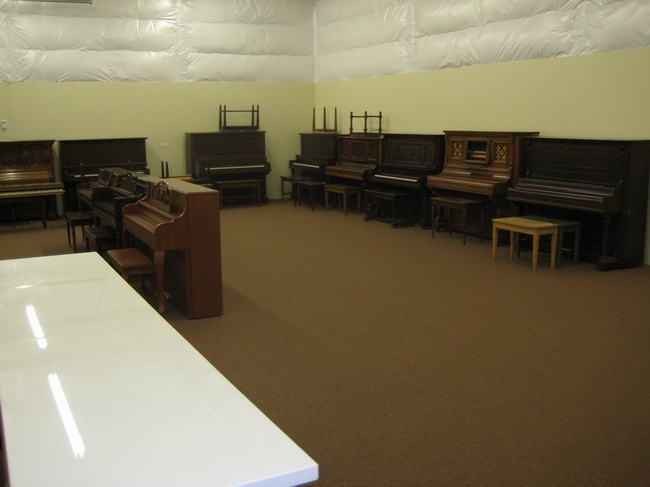 PIANOS N THINGS MUSIC - Full Service Piano Store