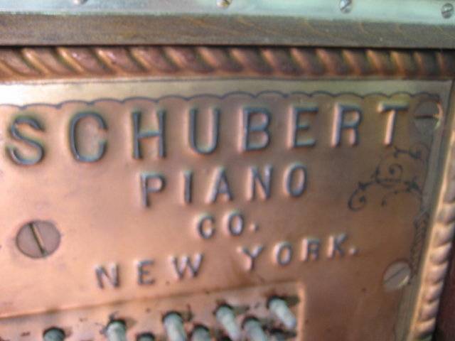 schubert18818_004.jpg