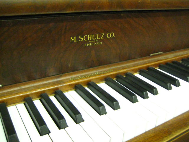 schultz172647_02.JPG