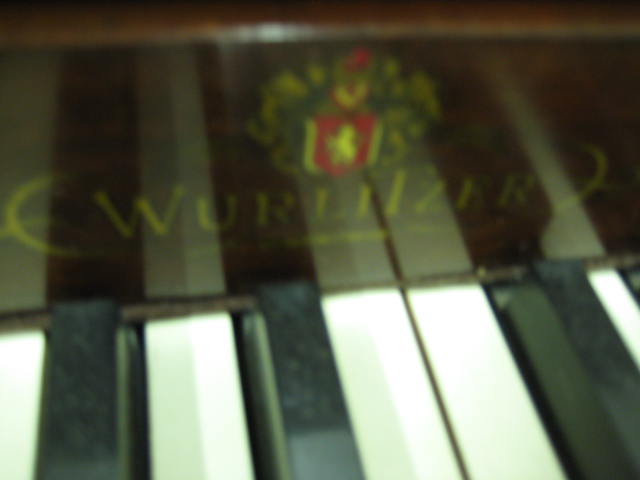 wurlitzer342077_002.JPG