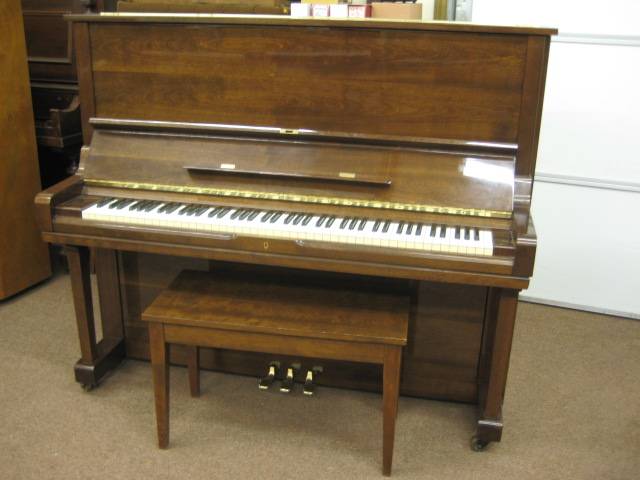 PIANOS N THINGS MUSIC
